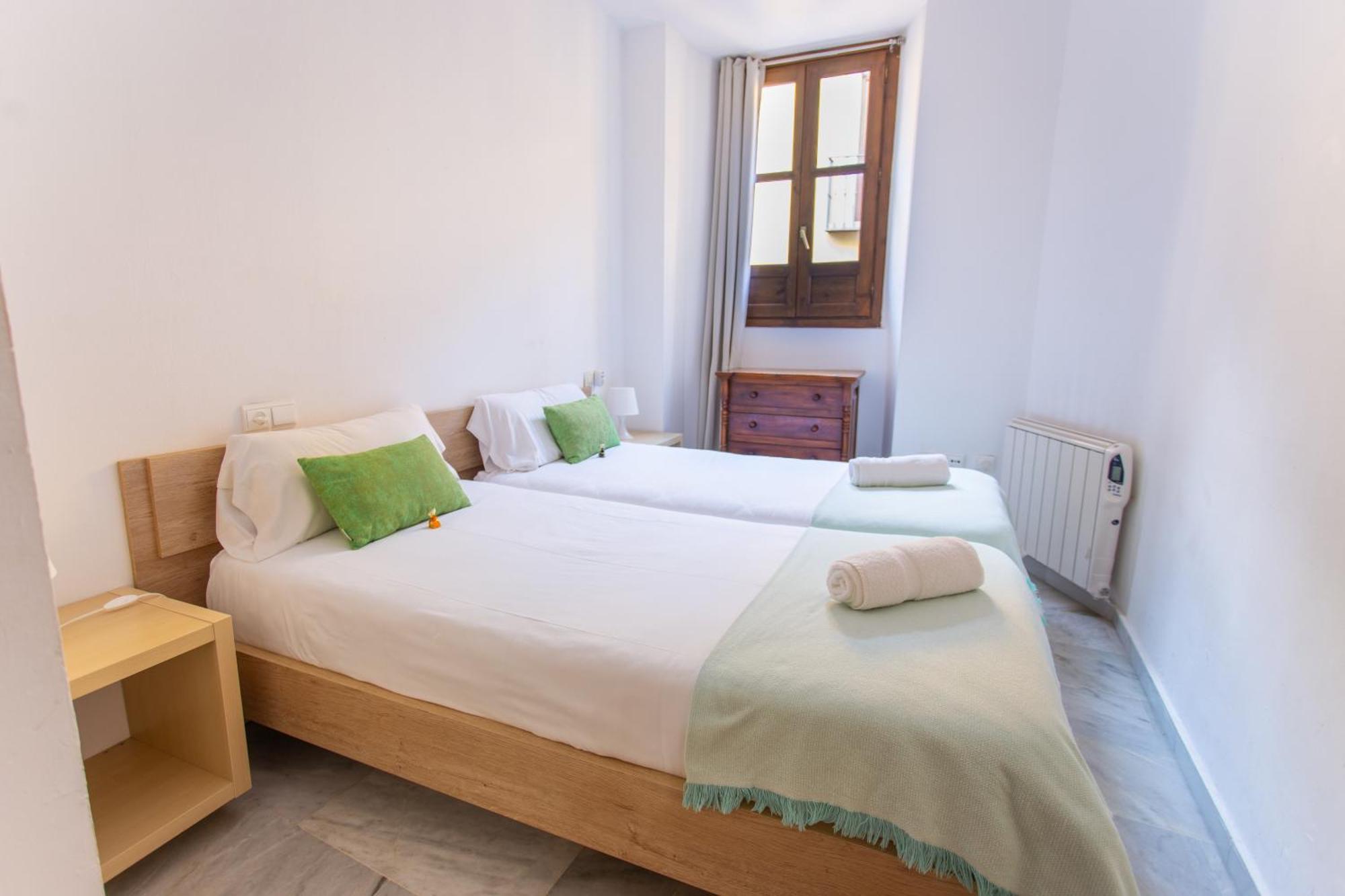 Apartamentos Granata Granada Buitenkant foto